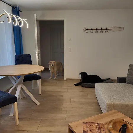 Lanckensburg - 2 * Altenkirchen (Mecklenburg-Vorpommern)